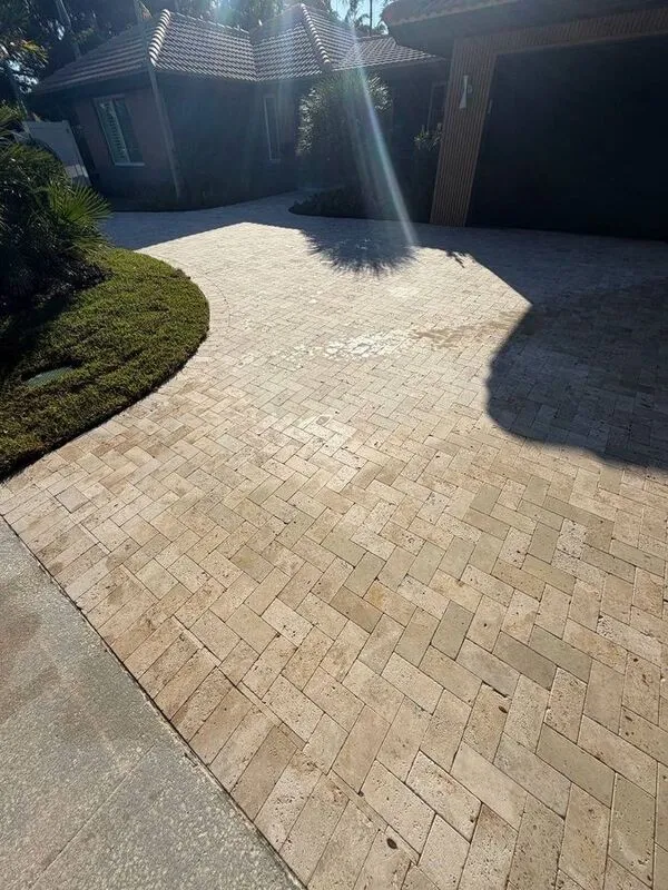 Paver driveway before Bentz cleaning and sealing